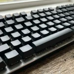 przestalem-wycierac-klawiature-starymi-szmatami-i-oto-co-z-tego.webp.webp